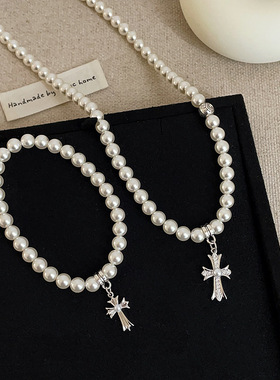 复古十字架吊坠珍珠项链手链女轻奢高级感时尚气质百搭颈链毛衣链