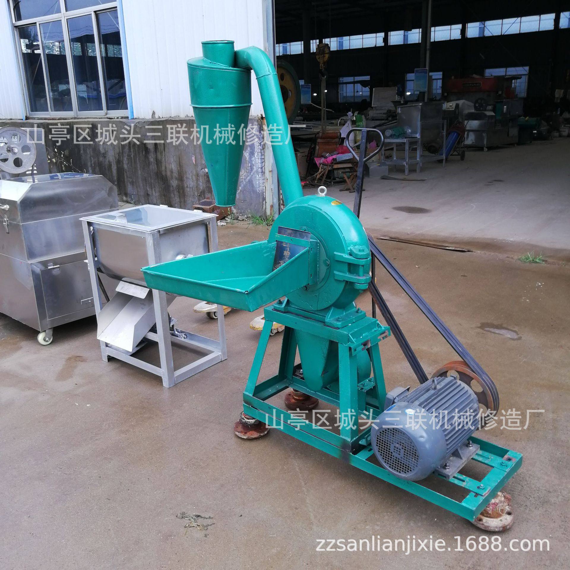 齿盘磨粉机高粱玉米打粉机360型全自动齿爪饲料粉碎机大米,农机/农具/农膜,林业机械,淘宝优惠券,粉丝福利购,淘宝优惠卷