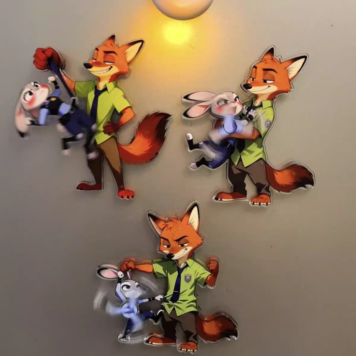 卡通人物旋转冰箱贴疯狂动物城警官朱迪尼克创意家居装饰礼物