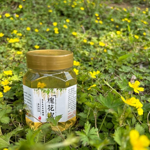 2025年承德山区高度槐花蜜,一单送一个勺子
