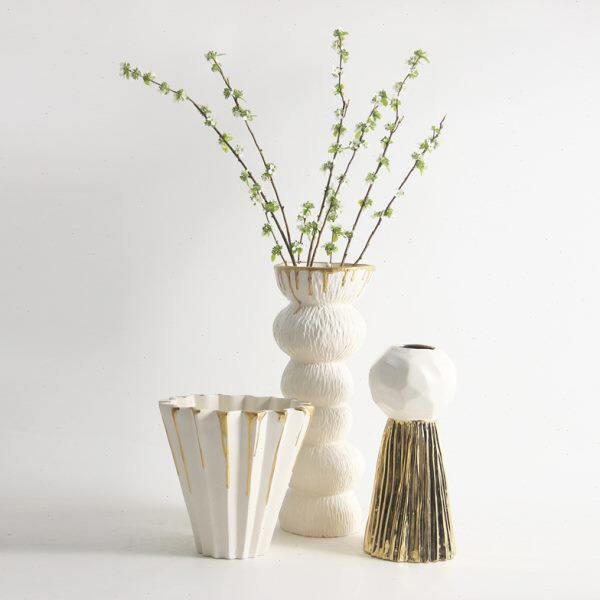 现代简约北欧花瓶陶瓷摆件样板间酒店民宿客厅玄关插花器软装饰品