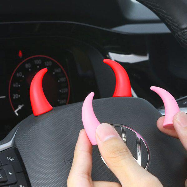 恶魔之角汽车方向盘装饰个性创意立体牛角中控台仪表台车载摆件