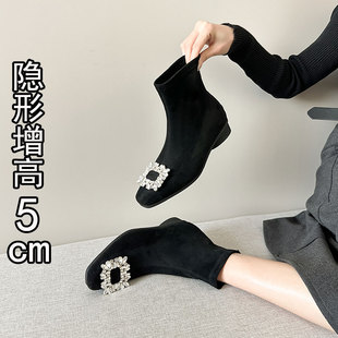 羊猄绒面~水钻方扣短靴女内增高5cm秋冬新款黑色百搭显瘦瘦瘦踝靴