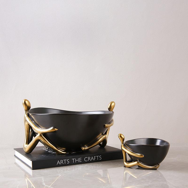 现代简约陶瓷小人果盆轻奢餐厅客厅样板间家居工艺品摆件水果盘