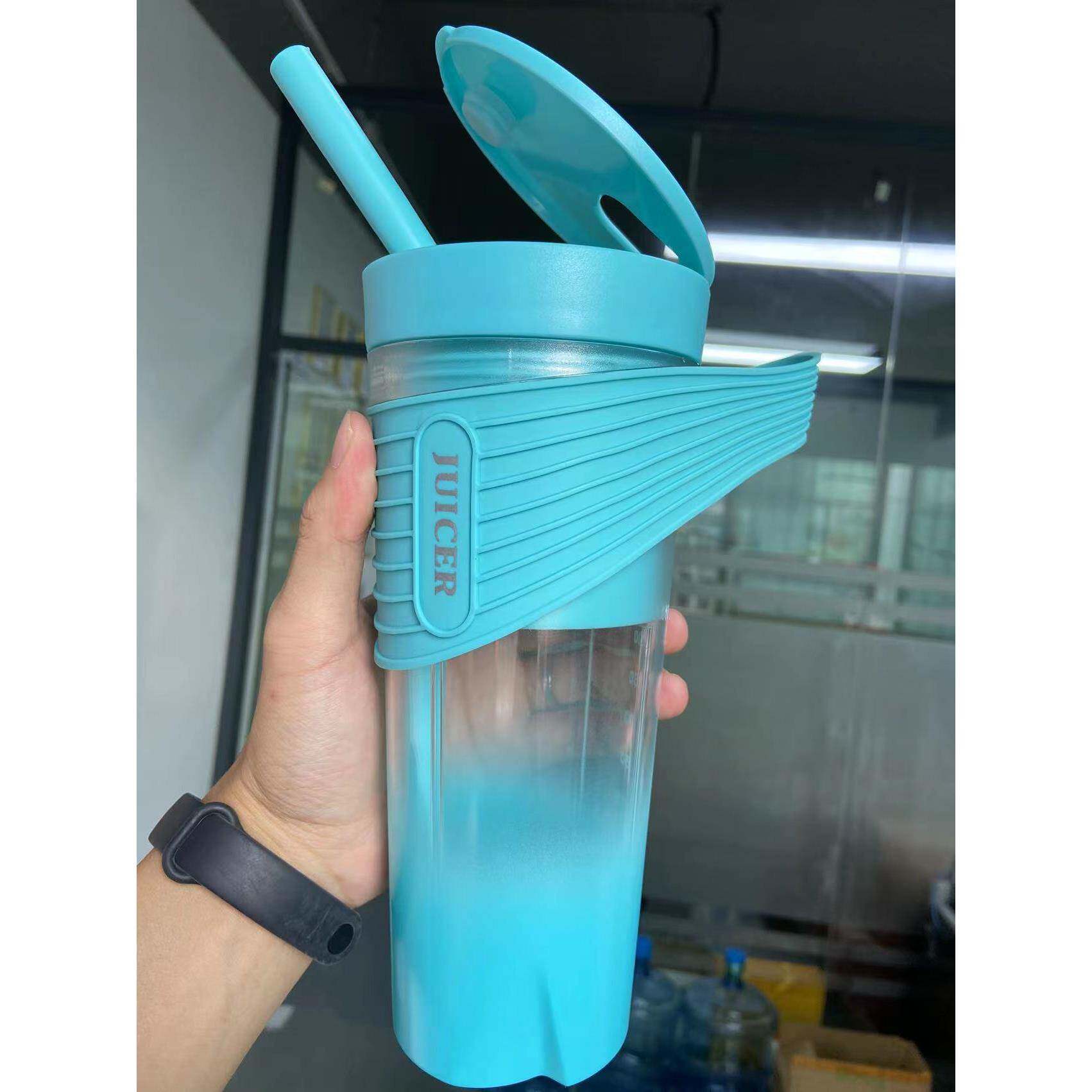 新款吸管榨汁机迷你便携电动榨汁杯水果奶昔搅拌机