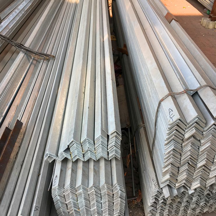 热镀锌角钢30*3热镀锌角钢唐钢Q235兆博供应幕墙支架镀锌角铁厦门