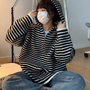 Poragomla黑白条纹连帽毛衣外套女春秋新款慵懒风卫衣针织开衫长