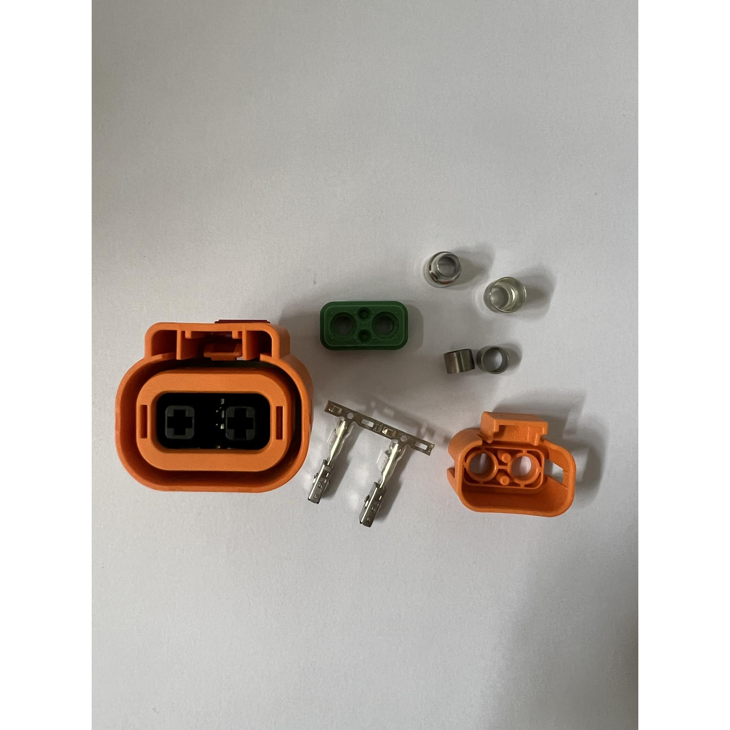 安费诺 HVC2P28FS104 2P连接器，现货秒发，正品实物图，批量优惠