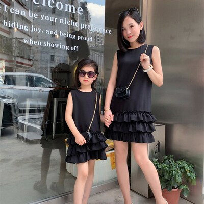 亲子装夏装2023新款母女装赫本风韩系黑色中长款蛋糕花边连衣裙