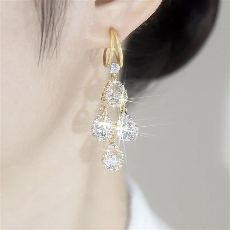 高级感气质镶钻水滴耳环2024年新款潮小众设计感网红轻奢耳钉耳饰,饰品/流行首饰/时尚饰品新,耳环,淘宝优惠券,粉丝福利购,淘宝优惠卷