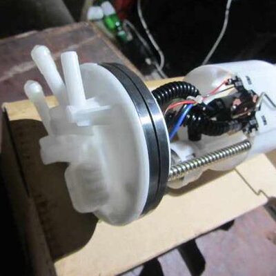 富路三轮车配件金骏马四轮A7奇瑞272双缸发动机A7600汽油泵