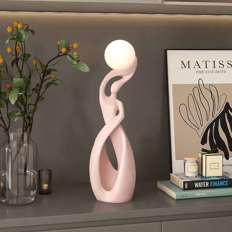 抽象艺术女孩摆件高级感小众客厅电视柜办公室轻奢极简创意装饰品