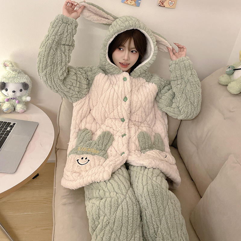 冬季睡衣女冬款珊瑚绒长袖套装三层夹棉法兰绒加绒加厚春秋家居服