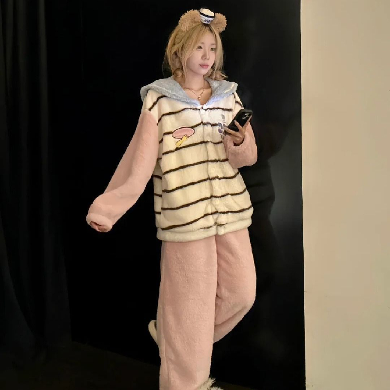 可爱卡通海军领珊瑚绒睡衣女秋冬新款加绒加厚长袖长裤家居服套装