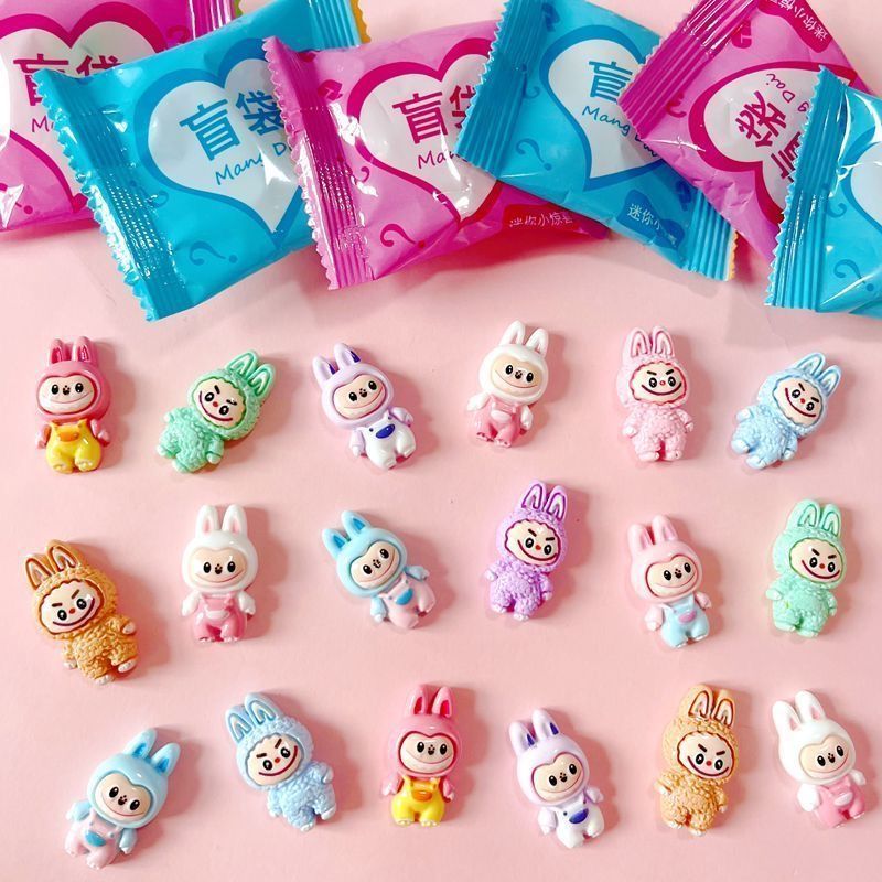 热销labubu平面盲袋玩具儿童拆拆乐礼物装饰树脂配件独立包装