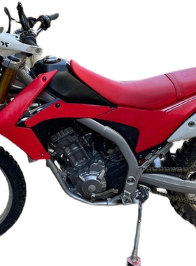 适用CRF后刹车盘保护盖CNC卡钳改装支架CRF250 300L后碟煞床包