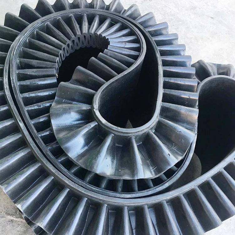 长期供应裙边耐磨输送带工业橡胶传送皮带橡胶输送带,标准件/零部件/工业耗材,输送带/传送带,淘宝优惠券,粉丝福利购,淘宝优惠卷