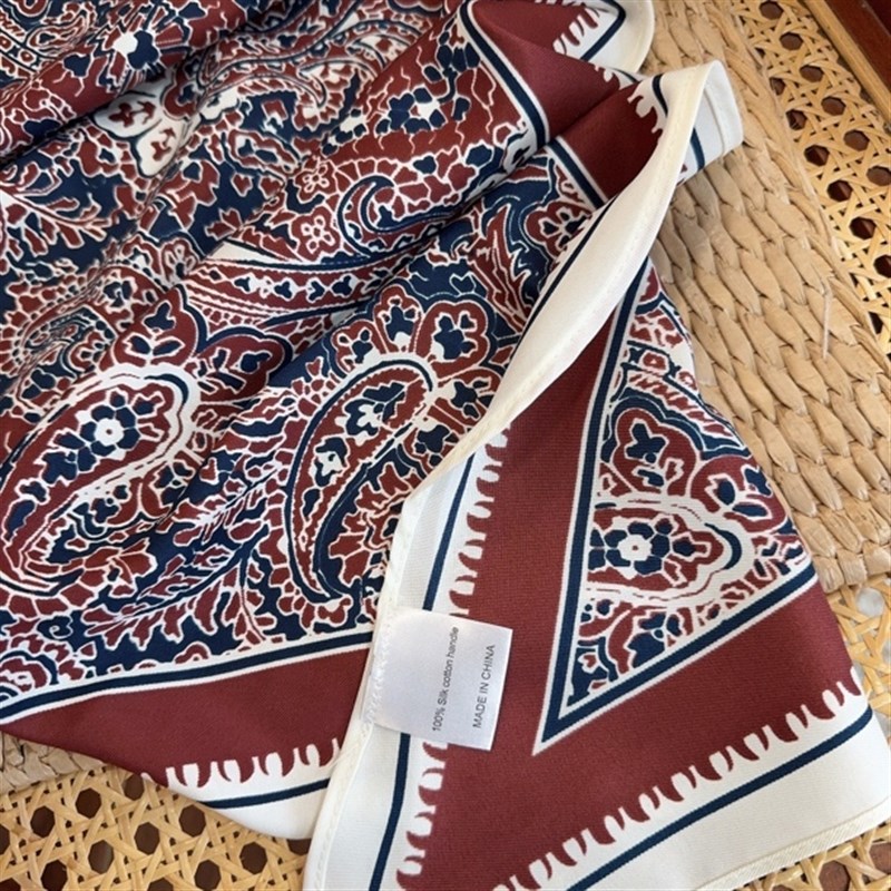 (念娇)三角巾斜纹大方R披肩卷边百搭