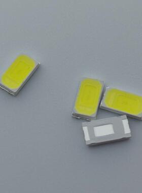 LED贴片发光二极管5730白色60-65流明6000-6500K色温