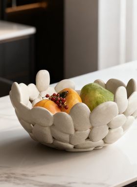 鹅卵石果盘简约现代创意鹅卵石镂空果盘样板间家居客厅茶几桌面水