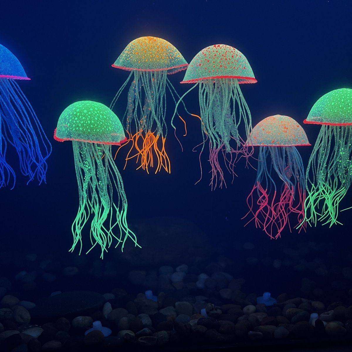 水母悬浮灯鱼缸造景装饰仿真夜光荧光水母硅胶漂浮软体悬浮水上漂,玩具/童车/益智/积木/模型,仿真/动物玩偶,淘宝优惠券,粉丝福利购,淘宝优惠卷