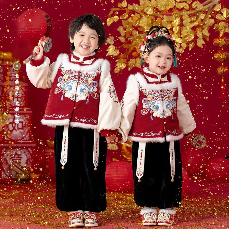 新男女童新年汉服中国喜庆宝宝儿童刺绣拜年服唐装过年加厚冬套装