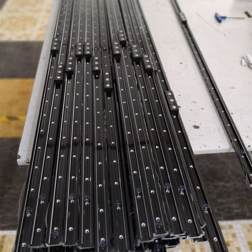 46宽ISGB15UU-4方形滚轮高速静音双轴心直线导轨滑块厂家批量供货