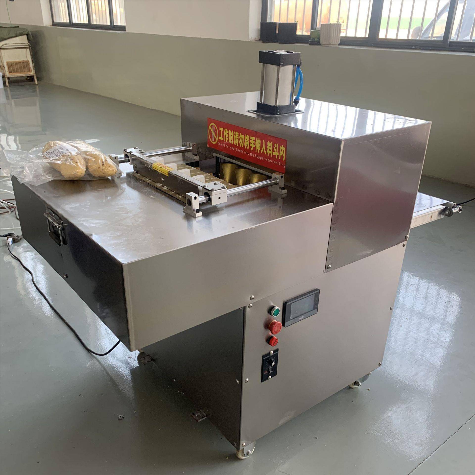 商用杂粮窝窝头机不锈钢尖窝头机玉米窝头成型机设备厂家直销