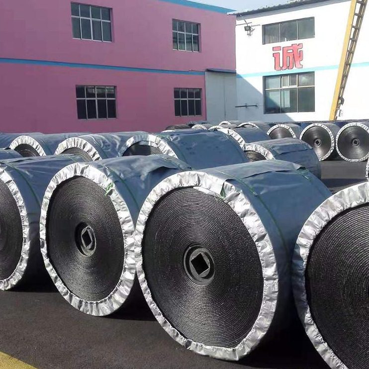 上新矿用阻燃钢丝绳芯输送带 整芯阻燃输送带 矿用阻燃带