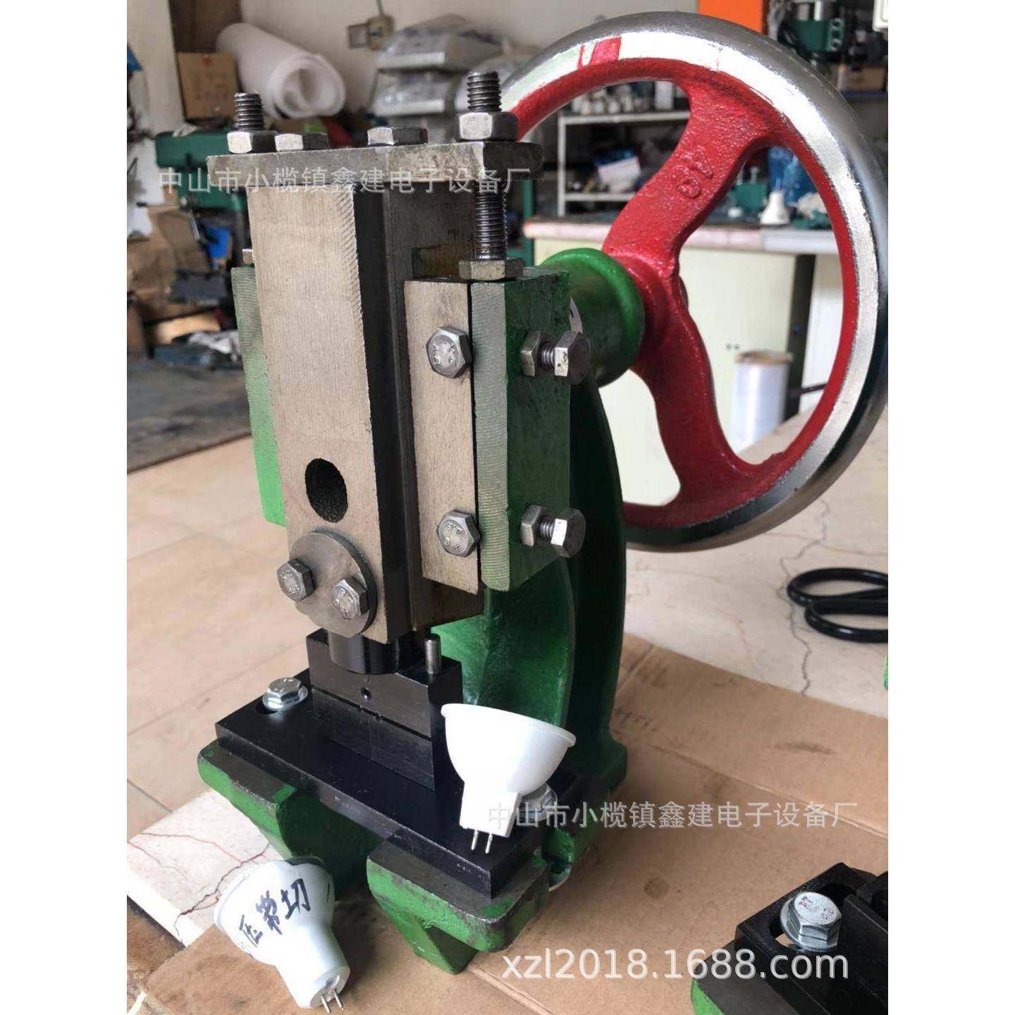 厂家直销LED灯头机GU10/T5T8灯管灯头铜脚打点压线切线剪线机,五金/工具,其他机械五金,淘宝优惠券,粉丝福利购,淘宝优惠卷