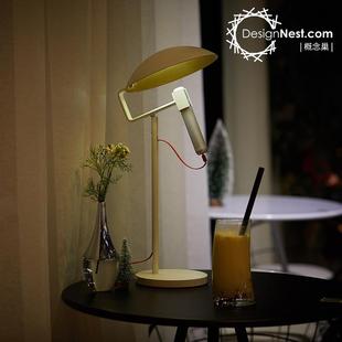 阿乐乐可FlashLight手电筒台灯流明调光小夜灯创意北欧家居LED灯