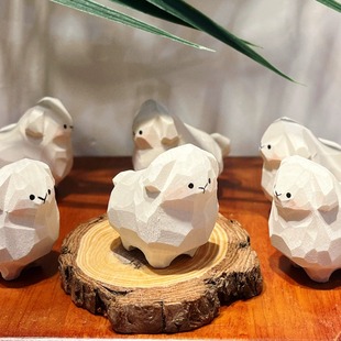 可爱卡通小绵羊木雕桌面摆件手工雕刻创意礼品书房办公区装饰品