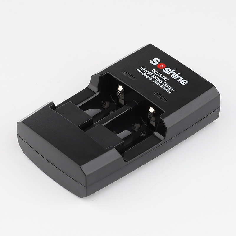 CR123 CR2 16340 15266磷酸铁锂电池智能充电器usb充电套装