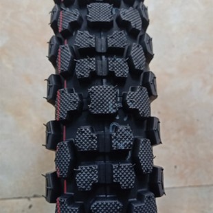 18轮胎 325 摩托车防滑后轮胎 18外胎 防滑越野大花3.25