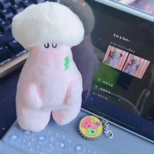 哈哈王源玩偶莱阳演唱会周边物料小冰箱贴娃娃公仔毛绒挂件