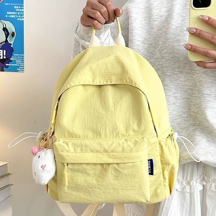 绿色双肩包小型2025新款旅游轻便高颜值背包女小书包肩包小号包