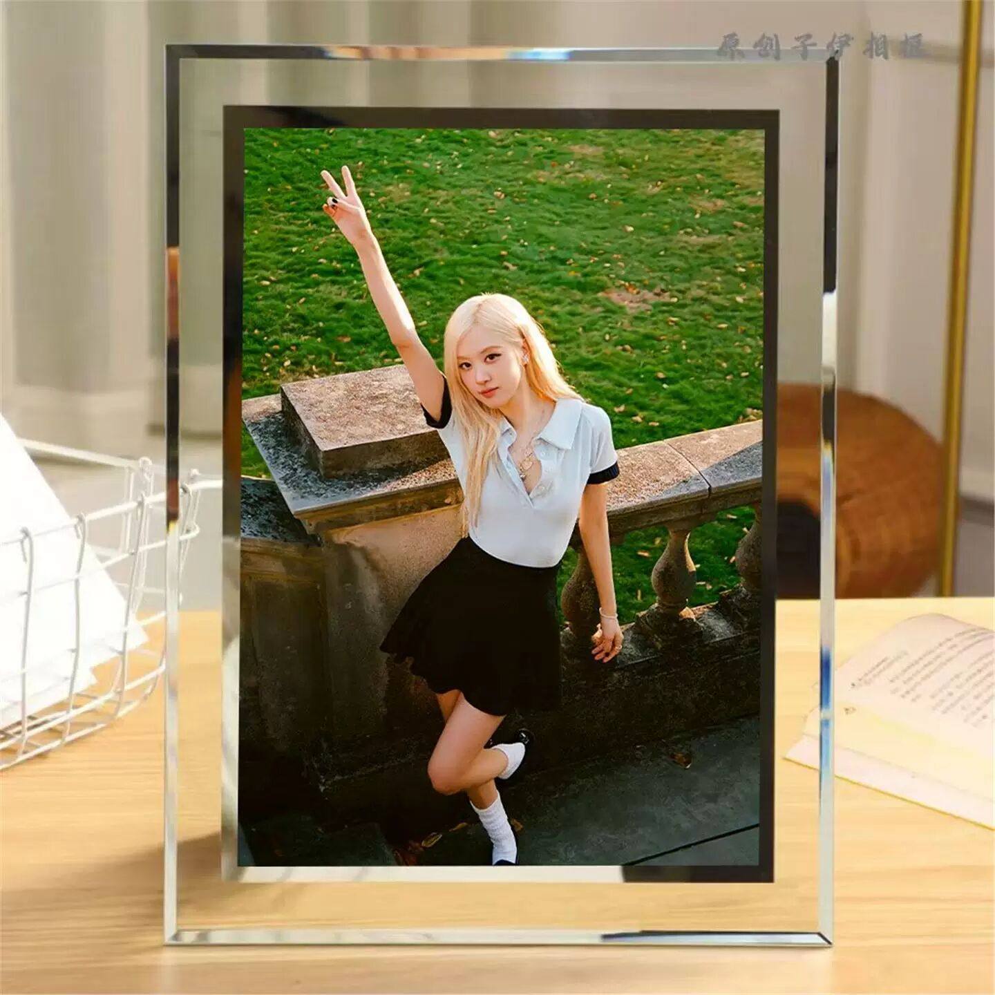 BLACKPINK成员ROSE朴彩英周边应援照片海报水晶相框摆台生日礼物,模玩/动漫/周边/娃圈三坑/桌游,动漫挂件/文具,淘宝优惠券,粉丝福利购,淘宝优惠卷