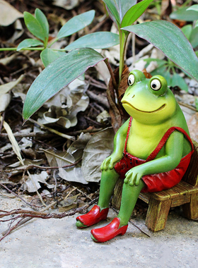 花园可爱邮差青蛙摆件 靠背椅工装裤青蛙 户外草坪微景观树脂装饰