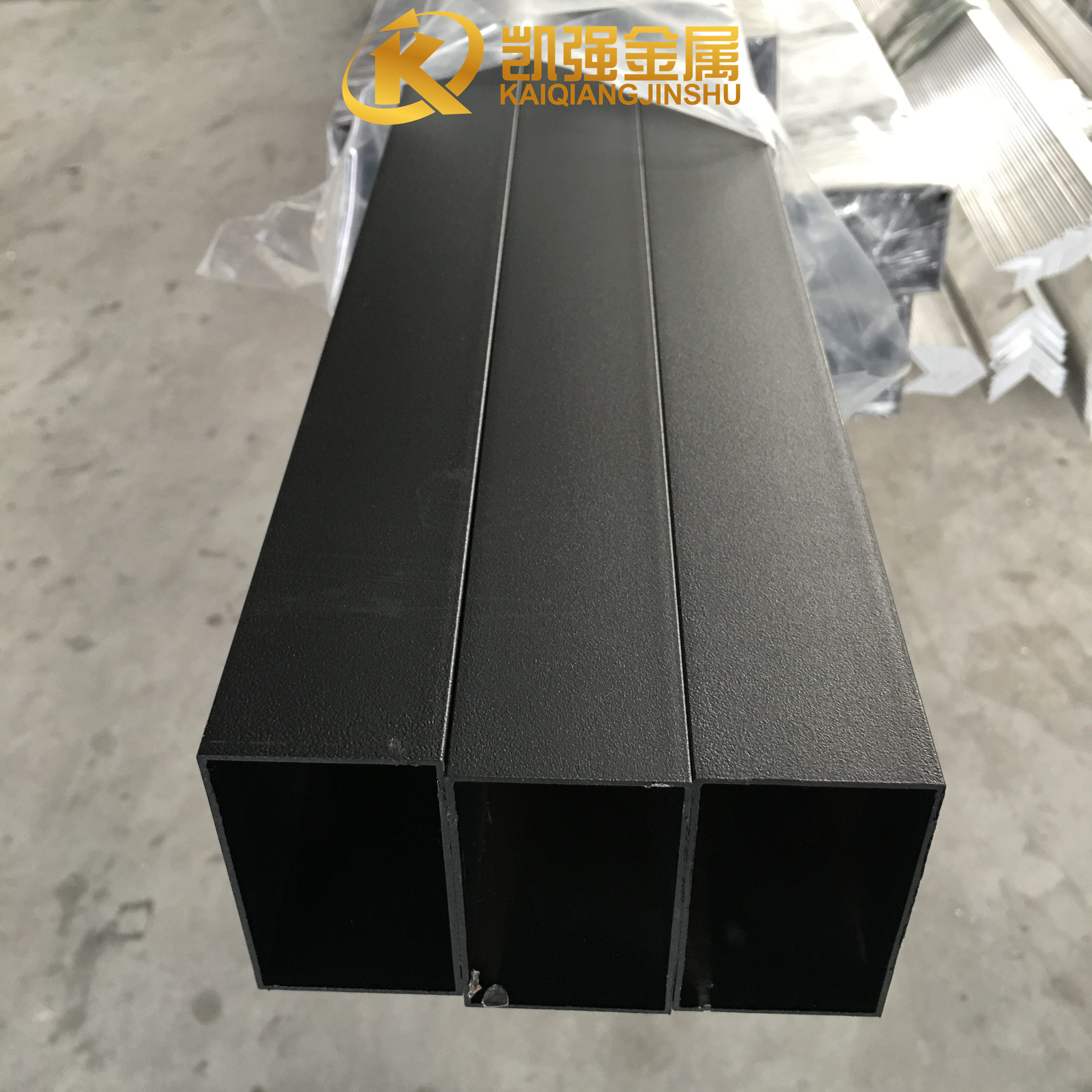 现货黑色铝方管矩形管铝合金方管型材76*44*1.2mm烤漆矩管铝方通