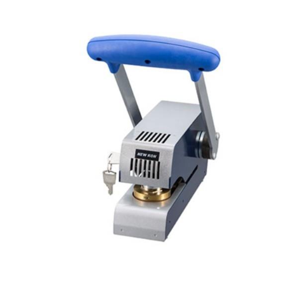 实用型! EM-110(手动型)NEWKON新光 压花机