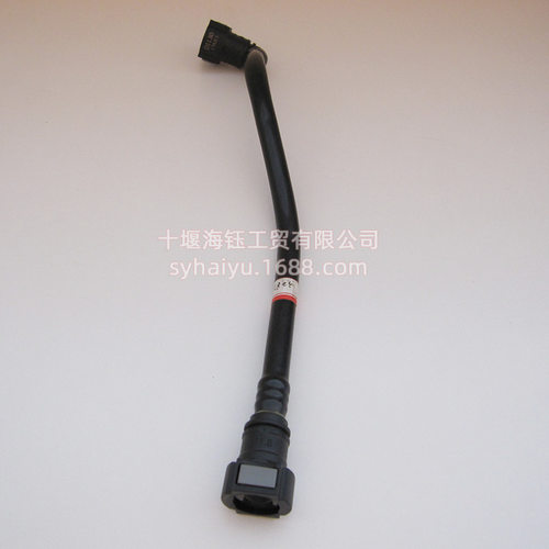 东风康明斯ISDE6缸系列发动机空压机出水管C3287208燃油输油管