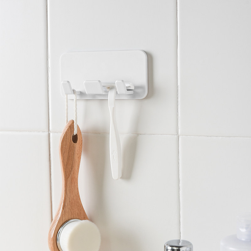 电器电源插头挂钩厨房无痕电线收纳挂架创意免打孔强力粘贴墙壁挂