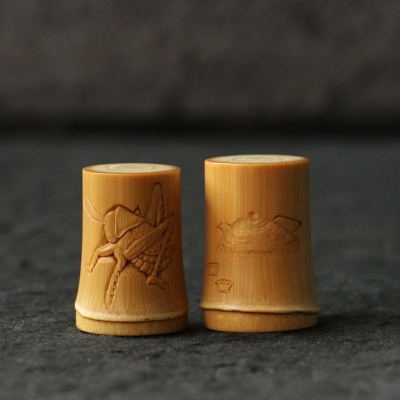 精品名家书文纯手工雕刻天然带节实心竹盖置手把件竹雕小件竹把玩