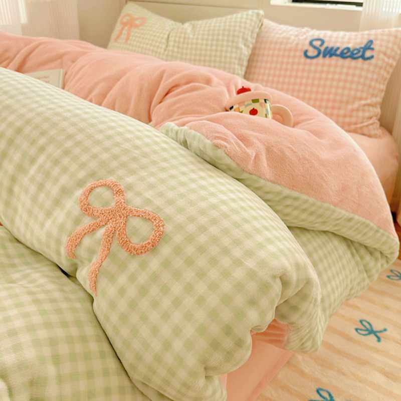 冬季牛奶法兰绒床上四件套加厚加绒毛巾绣被套床单珊瑚婴儿绒床品,鲜花速递/花卉仿真/绿植园艺,其它园艺用品,淘宝优惠券,粉丝福利购,淘宝优惠卷