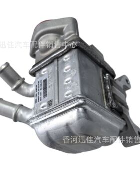 原厂28416-2U001适用于现代起亚汽车配件机油散热器284162U001