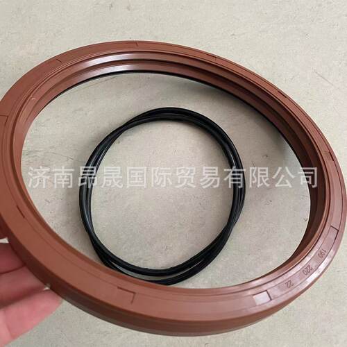 重汽HOWO T7H 汕德卡C7H C9H配件 轴密封圈 后轮油封WG9981340213