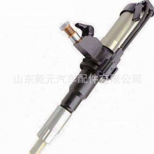 燃油共轨喷油器总成  095000-0710  ME350955