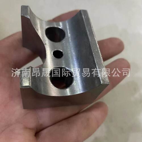 重汽HOWO/T7H 汕德卡C7H/C9H 配件出口 200V04202-0136摇臂座原厂