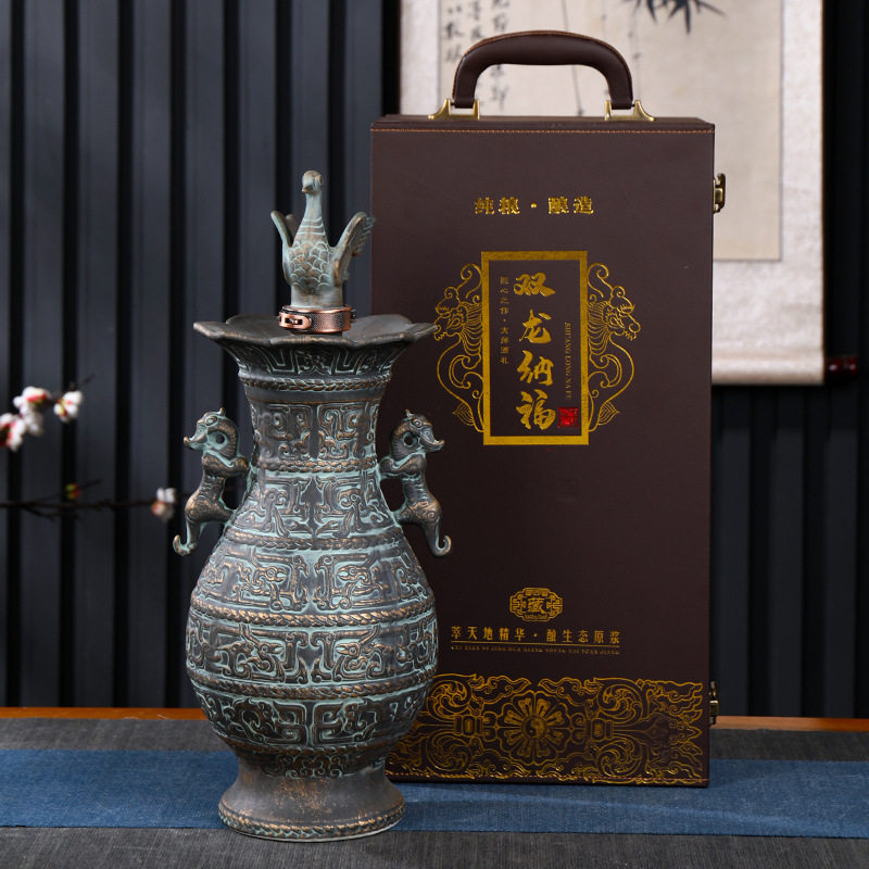 景德镇仿古陶瓷酒瓶五斤装 仿青铜器双龙纳福5斤装收藏空酒坛子