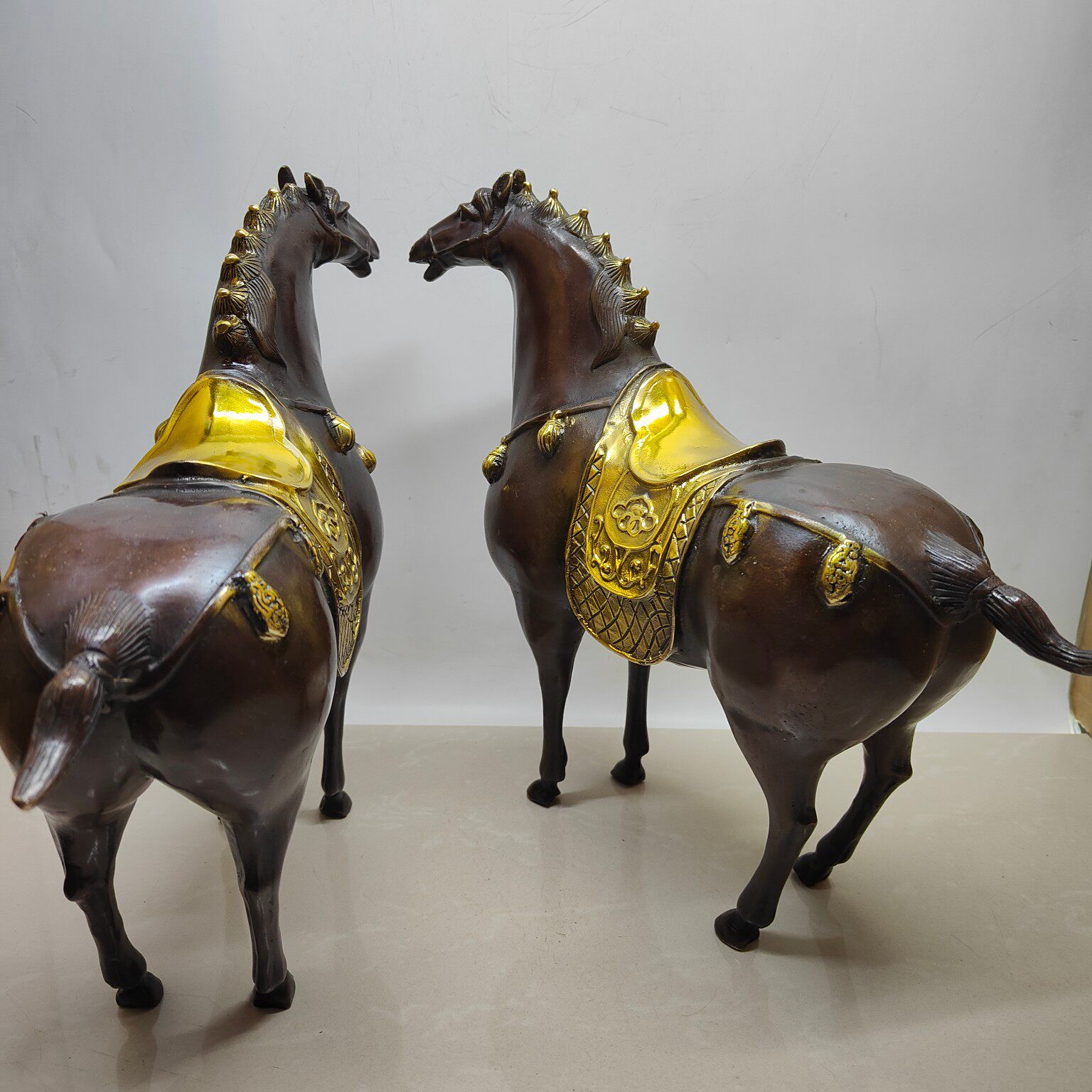 仿古鎏金唐马 铜战马一对 家居办公装饰摆件 收藏礼品 工艺品